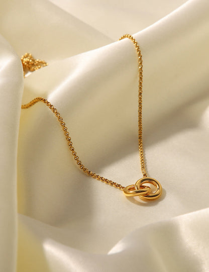 Loop Pendant Simple Elegant Necklace