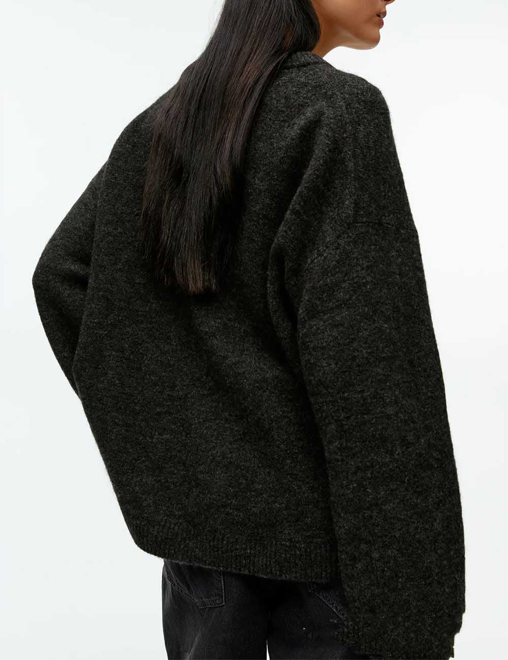 Solid Color Crew Neck Thickened Knit Sweater