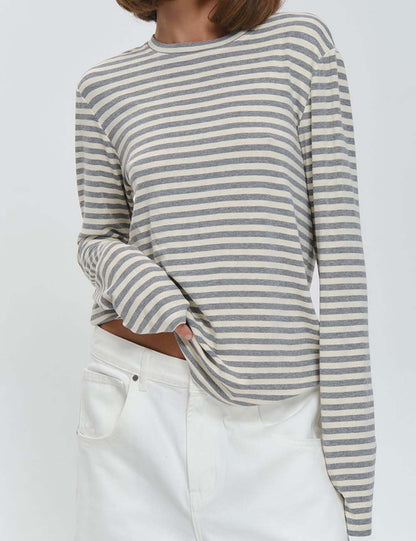 Simple Round Neck Long Sleeve T-Shirt