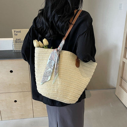 Versatile Bucket Handbag