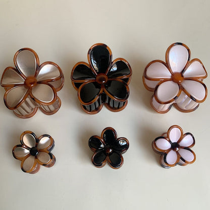 Splicing Flower Elegant Hair Claw Clips