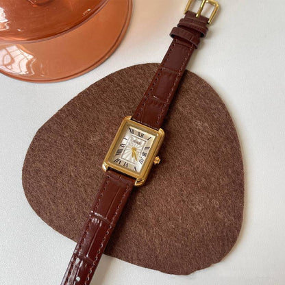 Elegant Square Dial Roman Numeral Wrist Watch