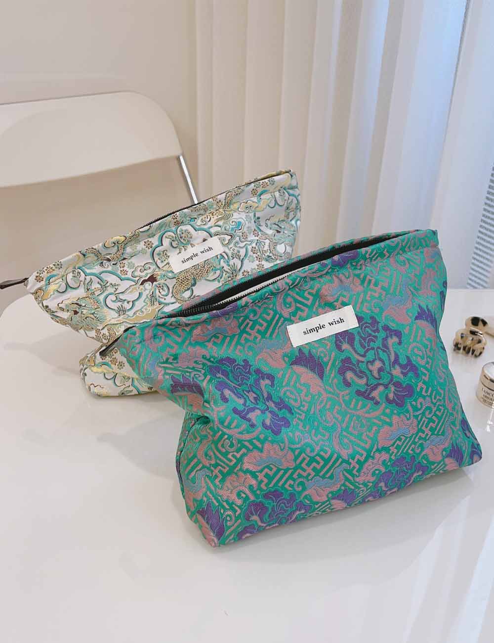 Elegant Jacquard Portable Zipper Cosmetic Bag