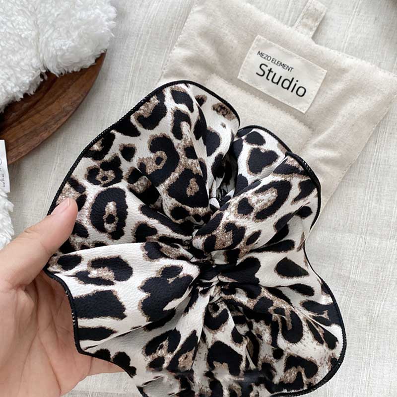 Trendy Double-Layer Leopard Print Scrunchies