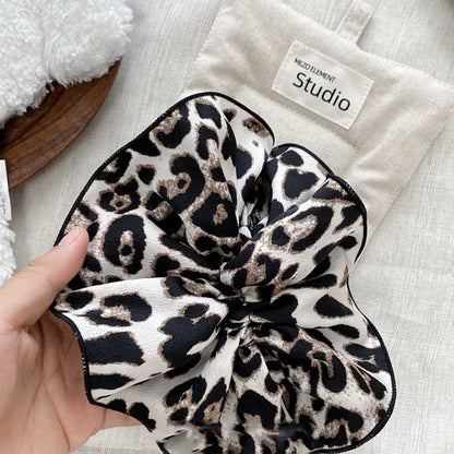 Trendy Double-Layer Leopard Print Scrunchies