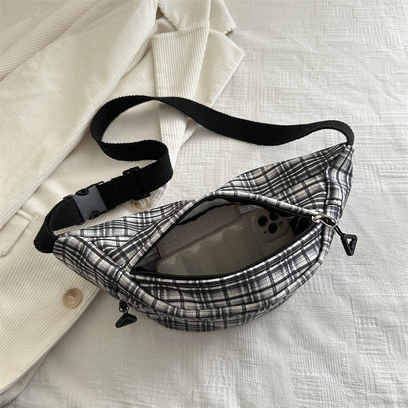 Fashion Jacquard Canvas Chest Bag With Pendant