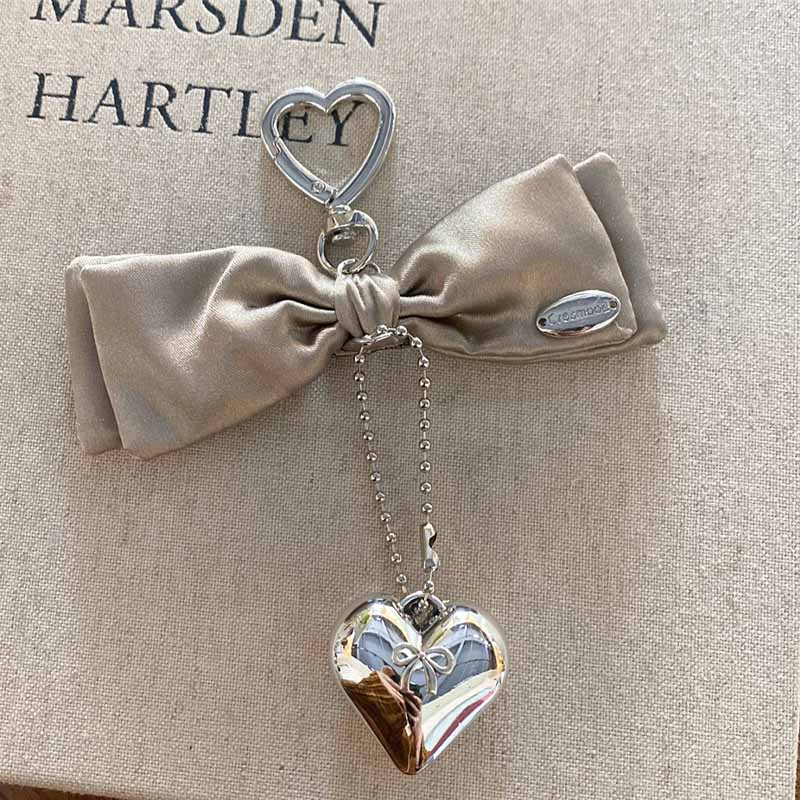 Elegant Stain Bow Knot Heart Chain Bag Charm