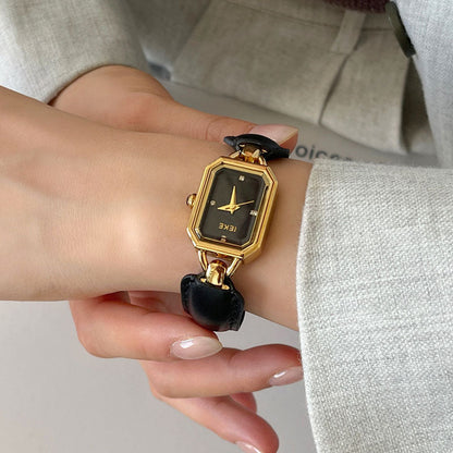 Elegant Square Dial Leather Bracelet Quartz Watch