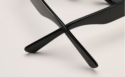 Retro Cat Eye Lightweight Sunglasses