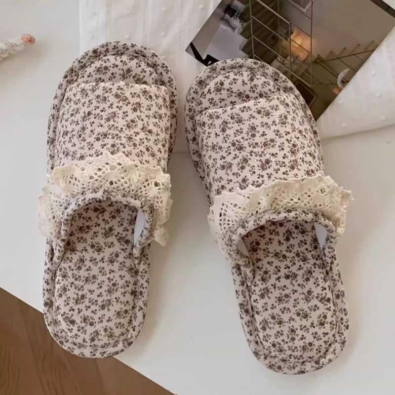 Vintage Floral Print Lace Trim Slippers
