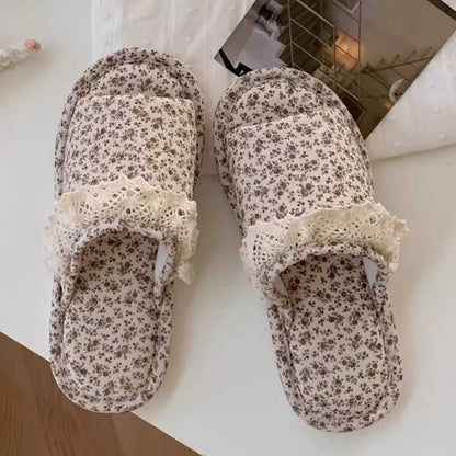 Vintage Floral Print Lace Trim Slippers