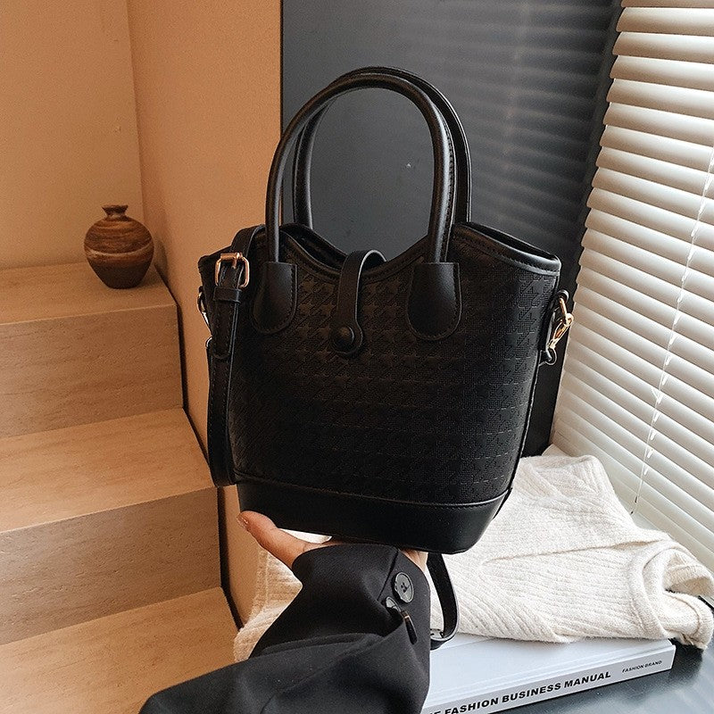 Versatile Bucket Handbag