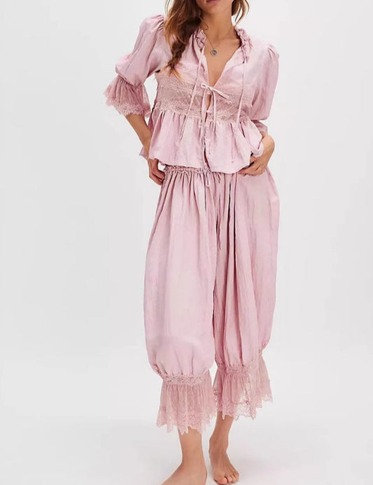 2 Pcs Hollow Lace Tie Front Sleepwear Set