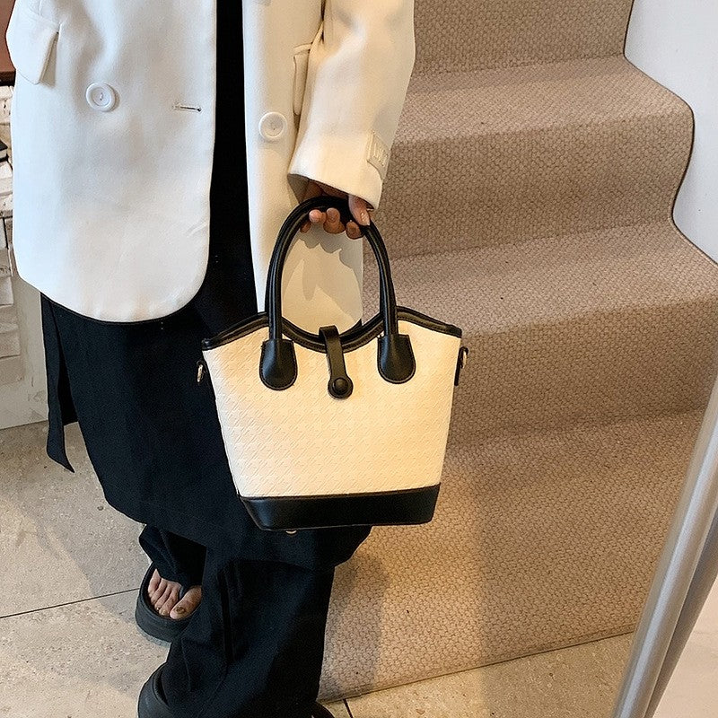 Versatile Bucket Handbag