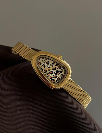 Retro Leopard Print Dial Quartz Wrist Watch