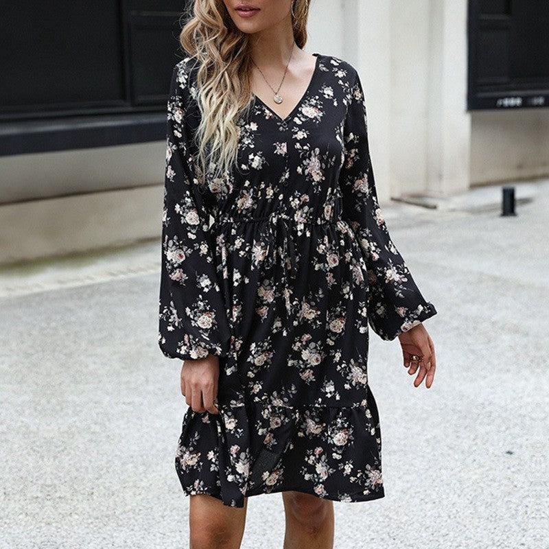 Short Printed Long Sleeve V-Neck Black Dress