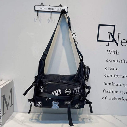 Large Fashion Tote Bag With Pendant