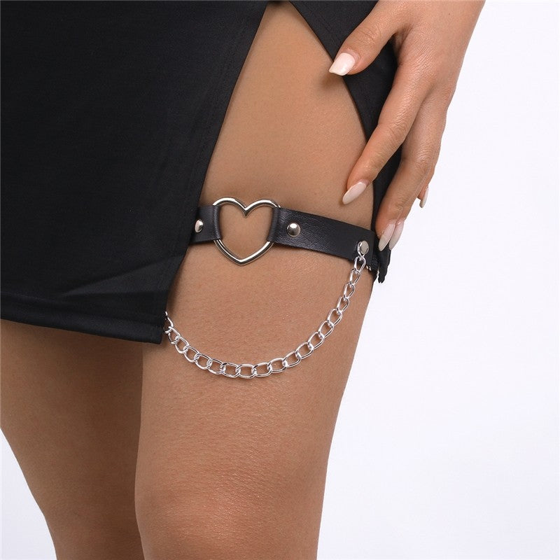 Leather Heart Rivet Chain Leg Strap