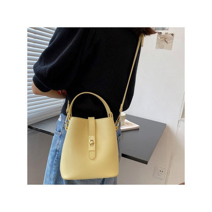 PU Leather Crossbody Bucket Bag