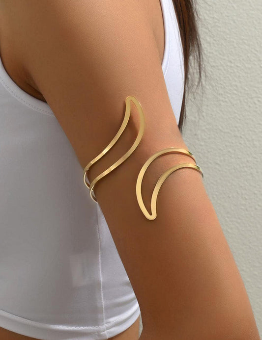Hellow Out Moon Simple Arm Cuff