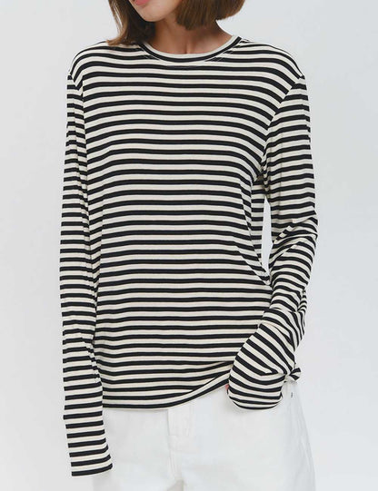 Simple Round Neck Long Sleeve T-Shirt