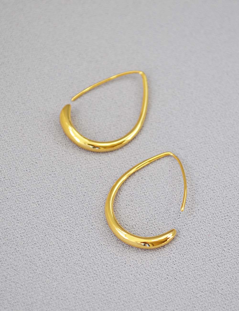 Trendy Geometric Teardrop Hoop Earrings
