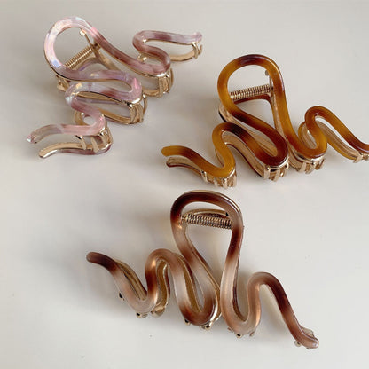 Irregular Wave Large Nonslip Hair Clips
