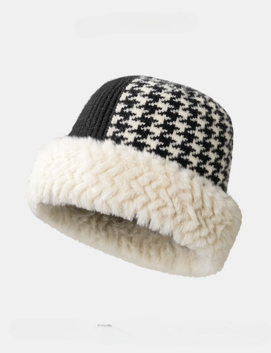 Color Block Plushed Padded Bucket Hat