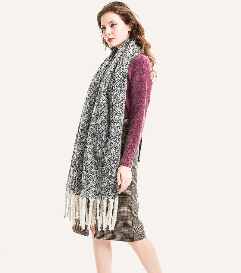 Solid Color Simple Tessel Scrves