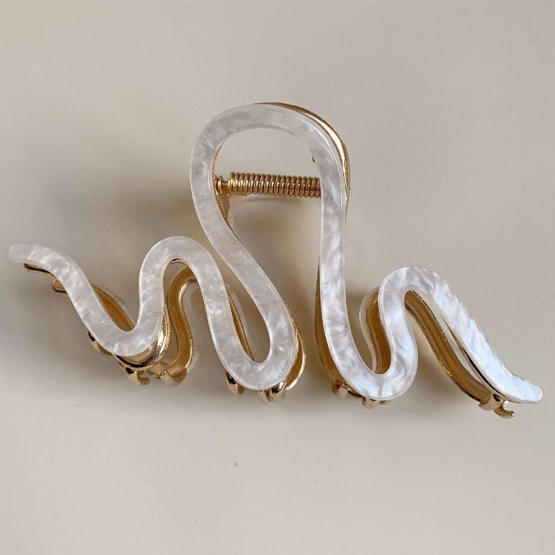 Irregular Wave Large Nonslip Hair Clips
