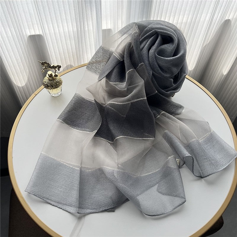 Fashion Plaid Scarf With Gold Trim