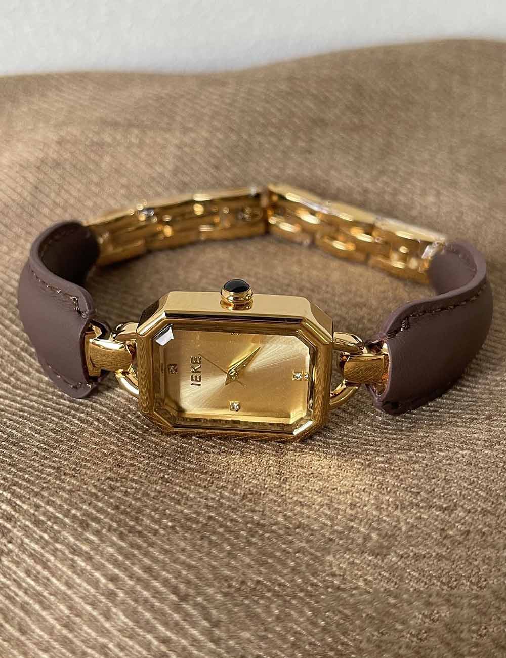 Vintge Geometric Dail Wrist Watch