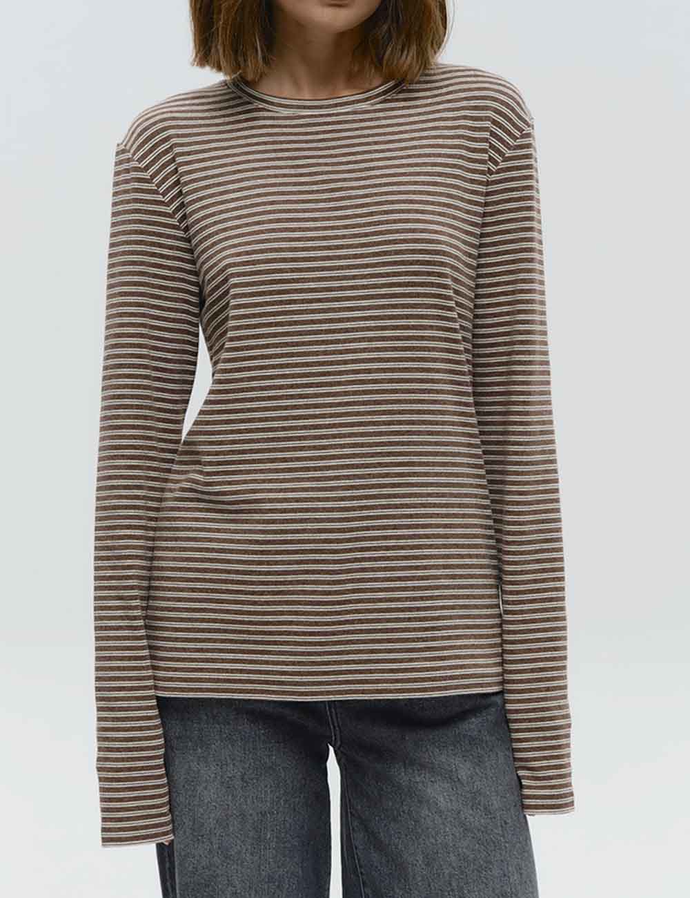 Simple Round Neck Long Sleeve T-Shirt