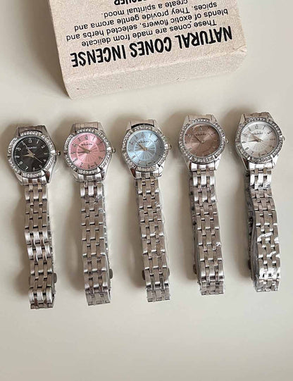 Rhinestone Round Dial Chic Quartz Watch