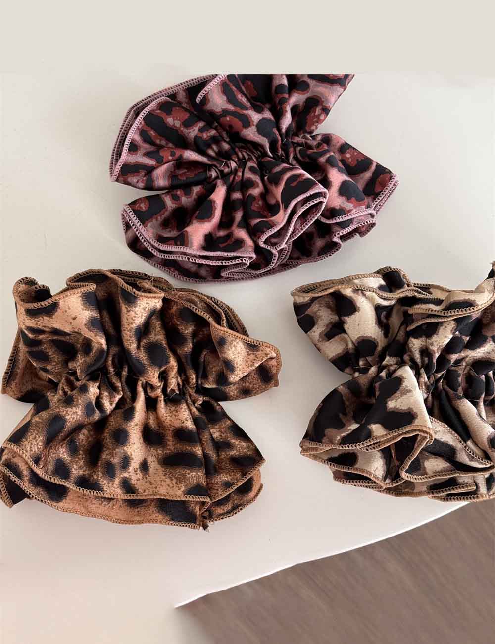 Vintage Leopard Print Satin Elastic Hair Scrunchies
