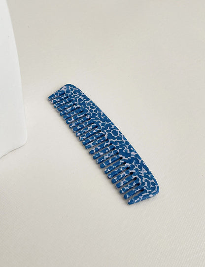 Simple Mini Portable Acrylic Hair Comb
