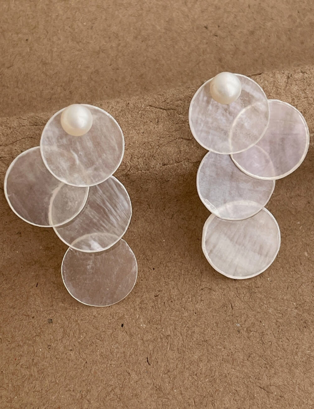 Chic White Round Shell Drop Beach Earrings