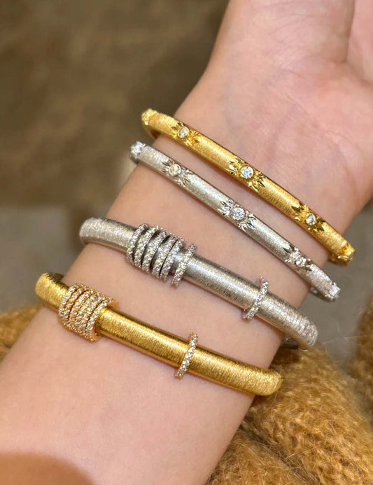 Elegant Carved Floral Rhinestone Bangle Bracelet