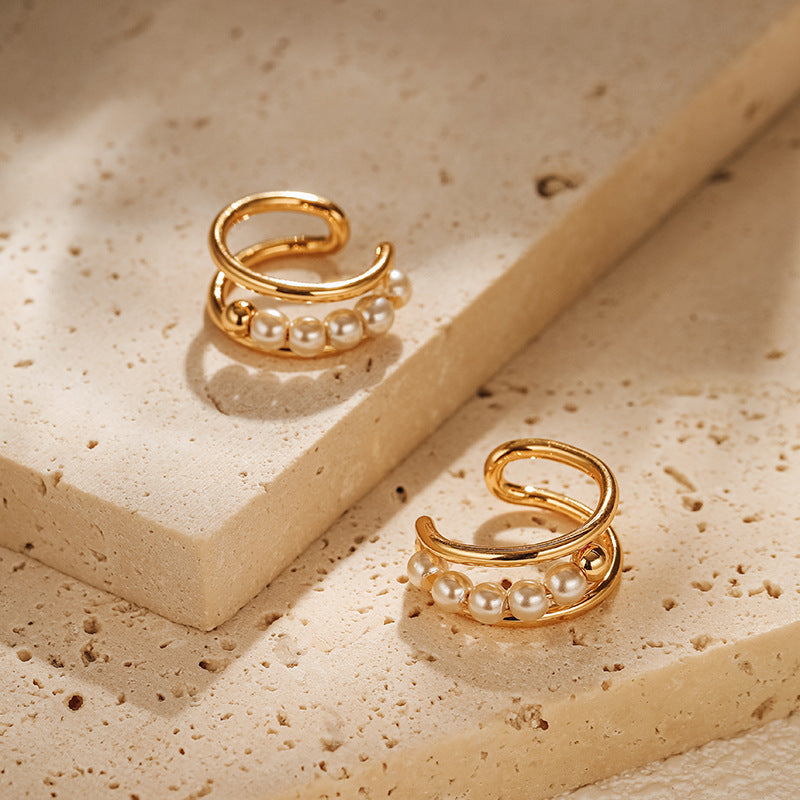 Elegant Pearl Hollow Clip Earings