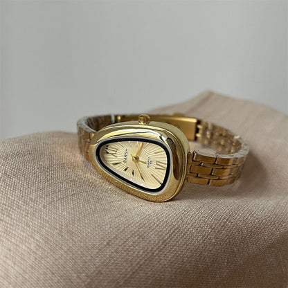 Luxury Snake Head Case Quartz Wrist Watch