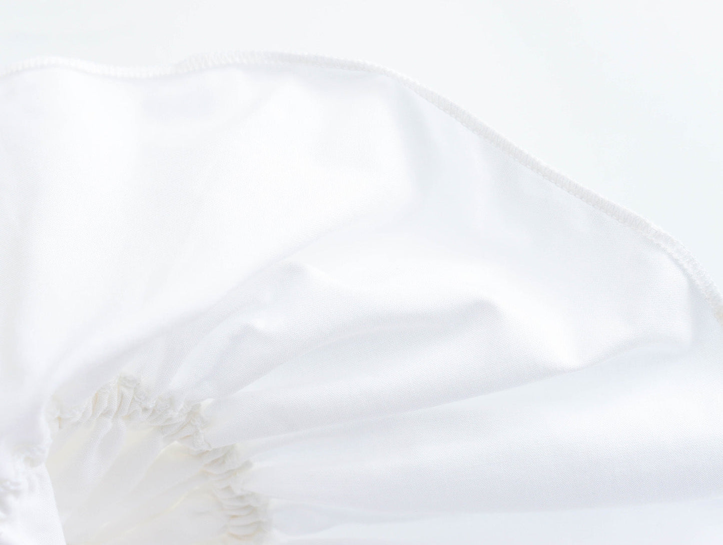 Simple Bowknot Spaghetti Strap Crop Top