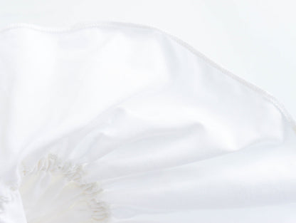 Simple Bowknot Spaghetti Strap Crop Top