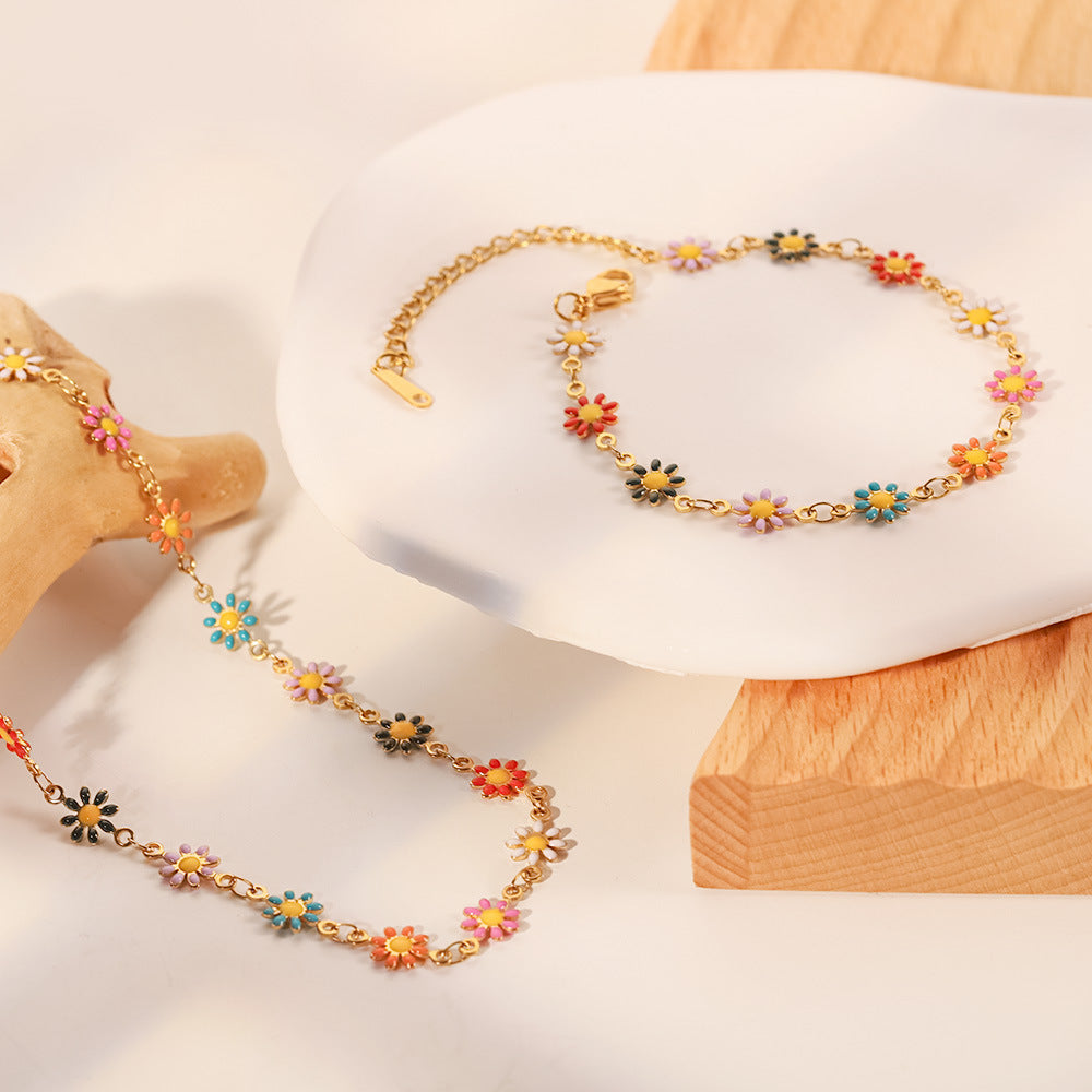 White/Colourful Daisy Chain Necklace