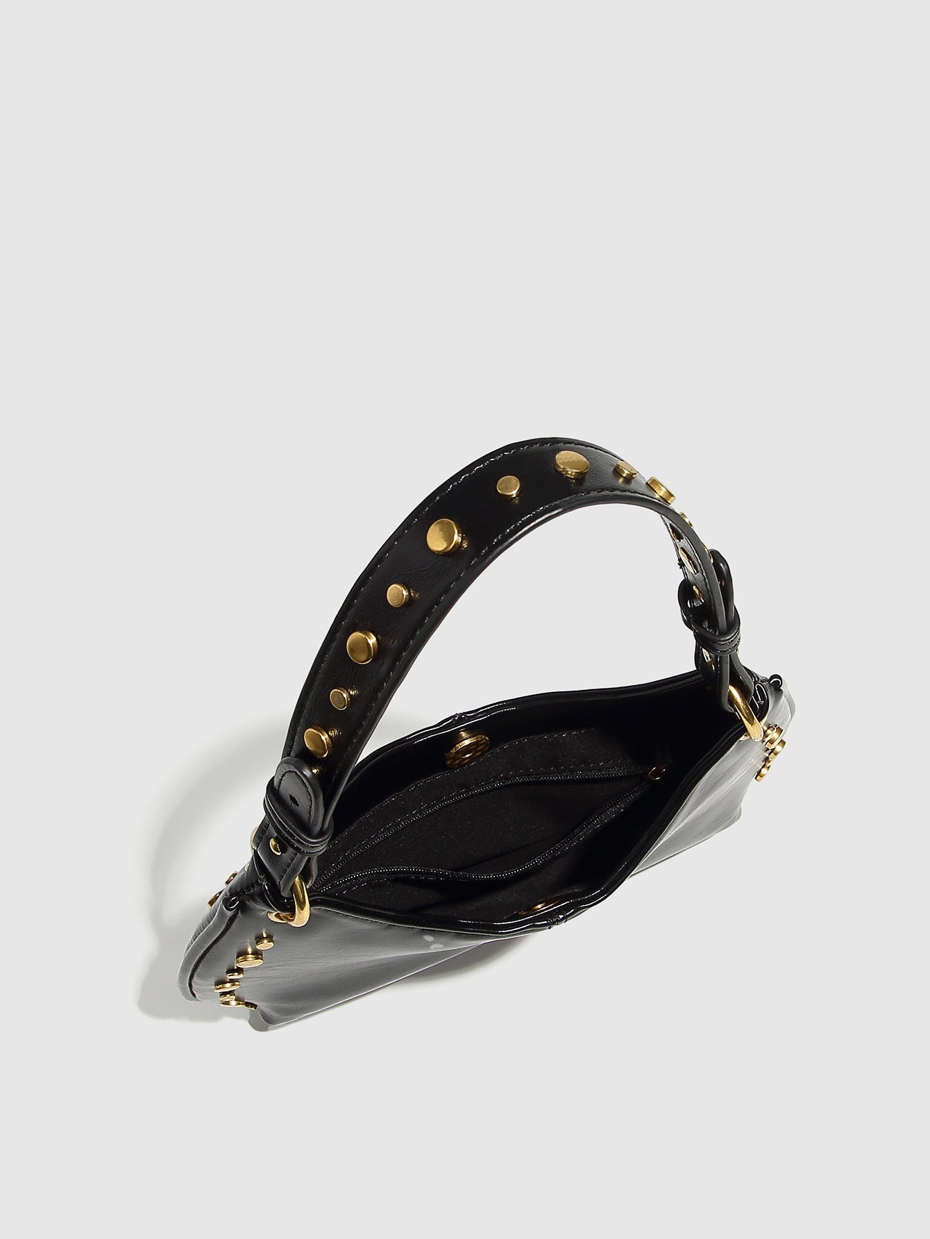 Retro Studded Chain Strap Shoulder Bag