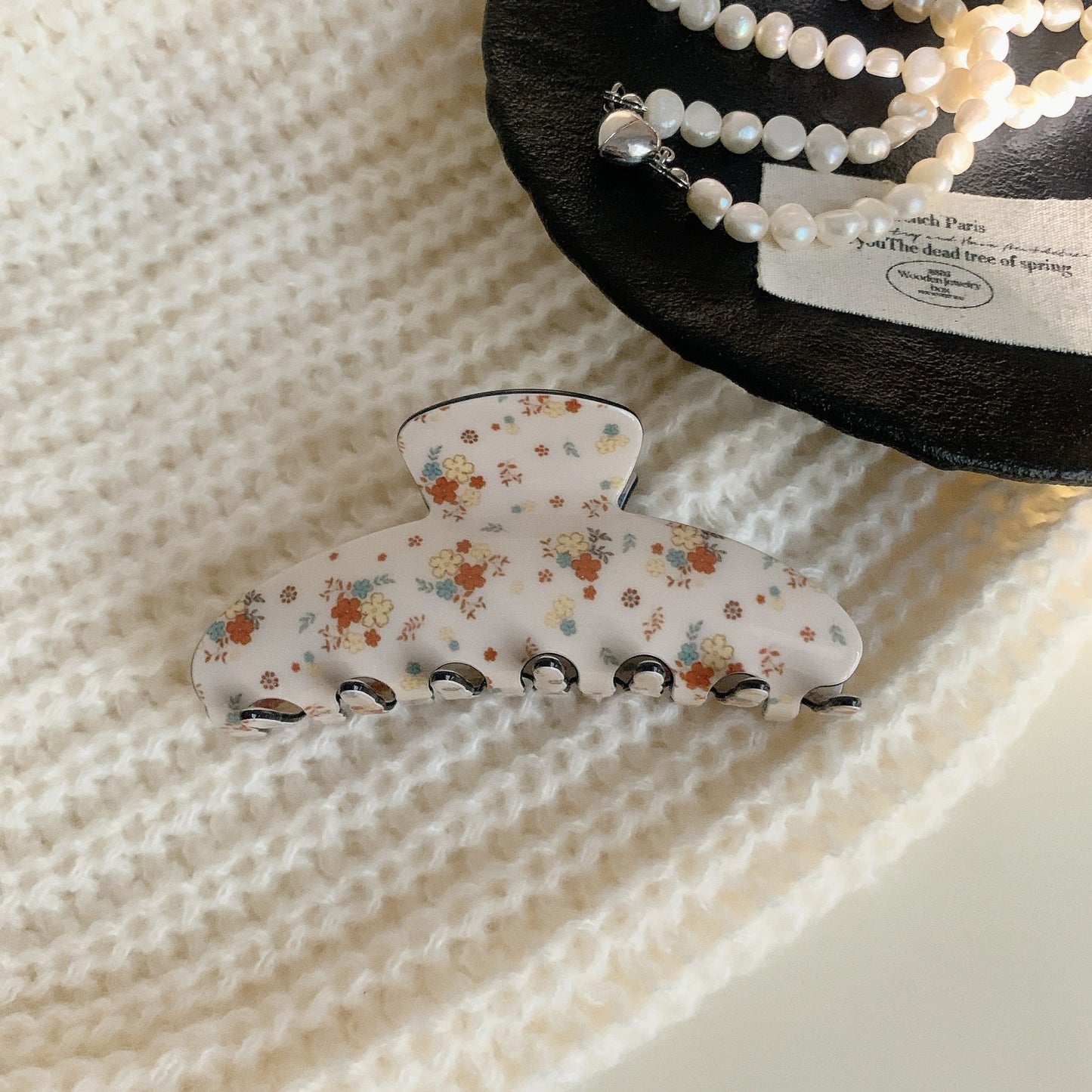 Cute Flower Geometric Acrylic Hair Claw