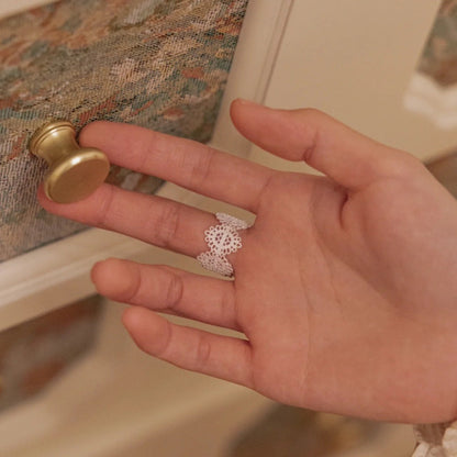 Elegant Lace Hollow Out Open Ring