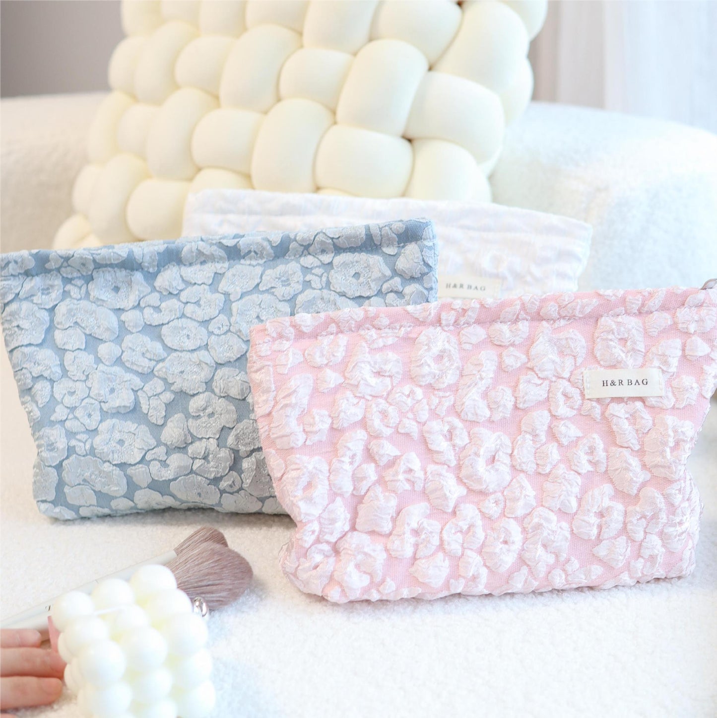 Floral Jacquard Simple Cloudy Cosmetic Bag