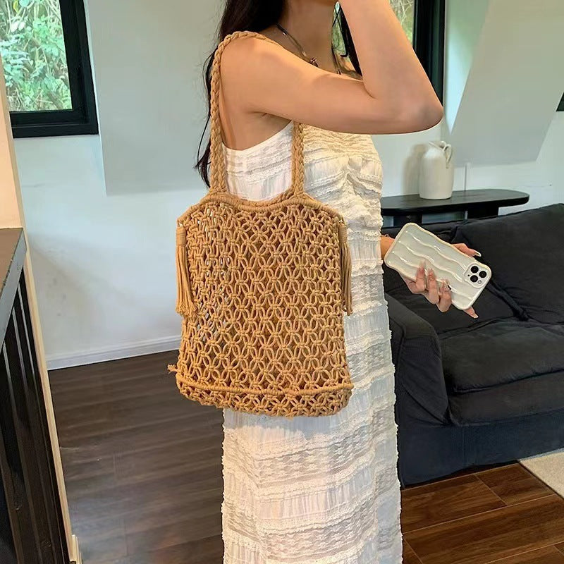 Hollow Out Tassel Woven Beach Shoulder Bag