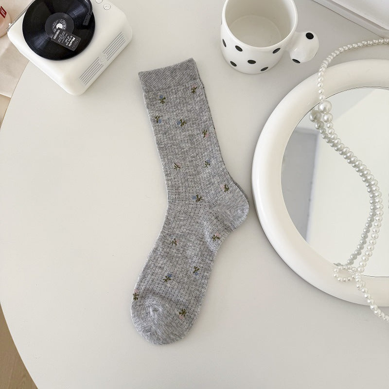 Sweet Floral Hollow Thin Socks