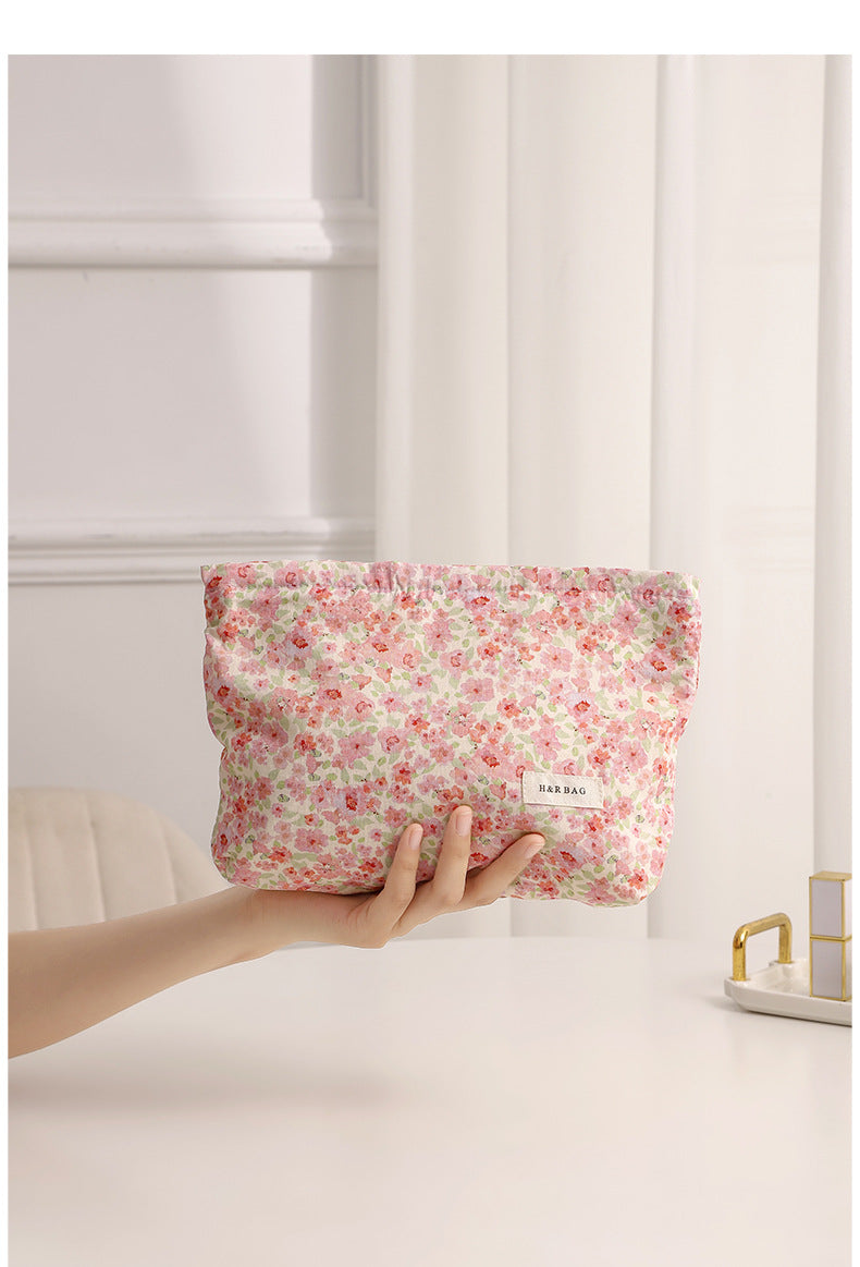 Sweet Simple Floral Print Cosmetic Bag